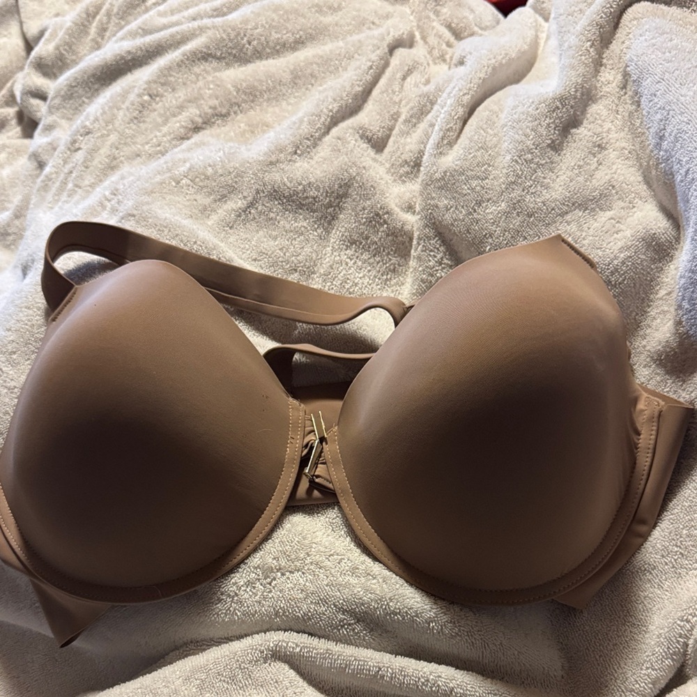 ★ Nude T-Shirt Bra Underwire Full Coverage Everyday Comfort 40D